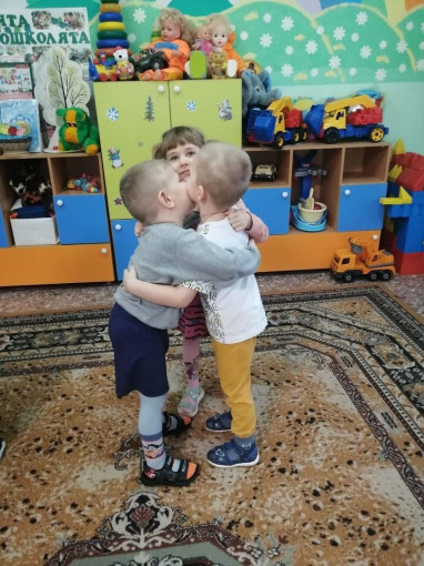 Всемирный день объятий! Всемирный день объятий!.